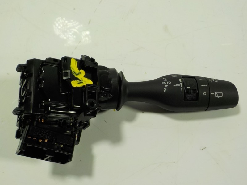 Recambio de mando limpia para lexus nx 300h 2wd referencia OEM IAM 8465278010  