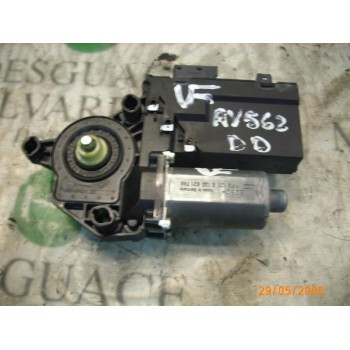 MOTOR ELEVALUNAS DELANTERO DERECHO 