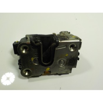 CERRADURA PUERTA DELANTERA DERECHA 805025267R 