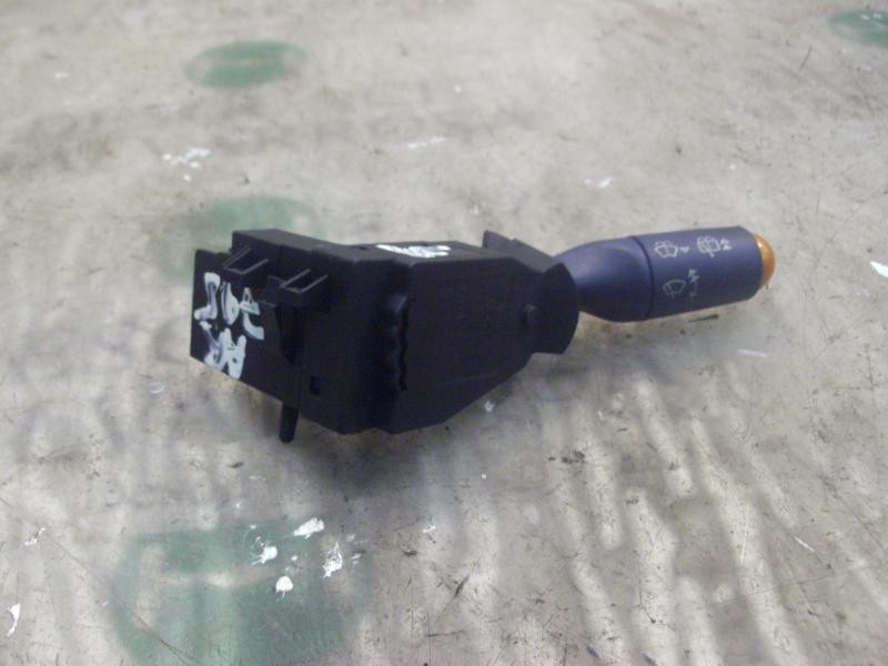 Recambio de mando limpia para smart coupe pulse referencia OEM IAM A4505450510C05A  