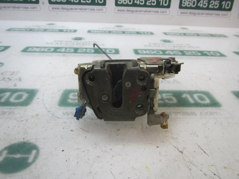 Recambio de cerradura puerta delantera izquierda para nissan terrano/terrano.ii (r20) 2.7 turbodiesel referencia OEM IAM   