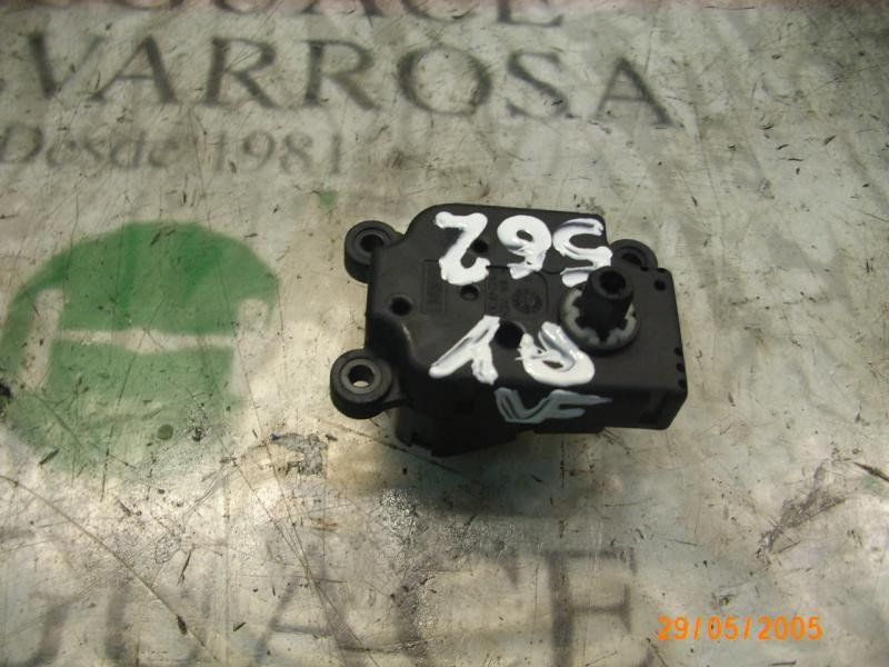 Recambio de motor apertura trampillas climatizador para peugeot 307 (s1) xn referencia OEM IAM   