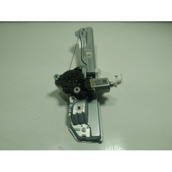 ELEVALUNAS TRASERO DERECHO 83404J9000 834O2J9000 82450J9000