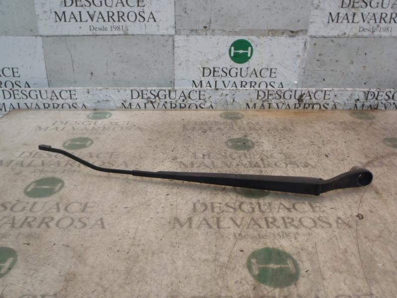 Recambio de brazo limpia delantero derecho para kia rio 1.4 active referencia OEM IAM 983201G001  