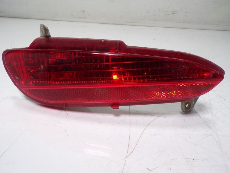 Recambio de piloto trasero antiniebla izquierdo para fiat punto (199) easy referencia OEM IAM 51854698 51854698 