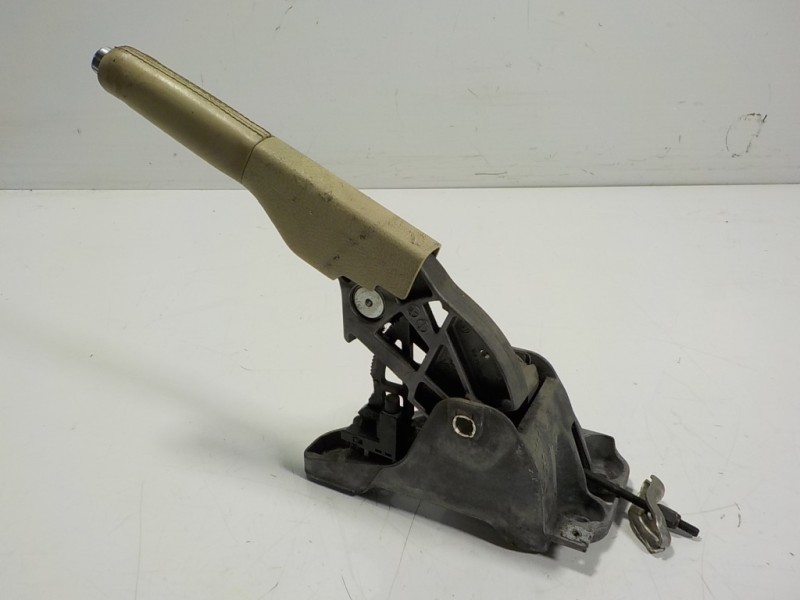 Recambio de palanca freno de mano para volkswagen eos (1f7) 2.0 tdi referencia OEM IAM 1K0711461EVFX 1K0711303H 