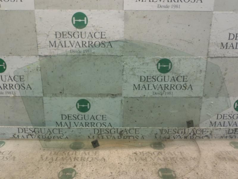 Recambio de cristal puerta delantero derecho para smart coupe edition bluemotion referencia OEM IAM   