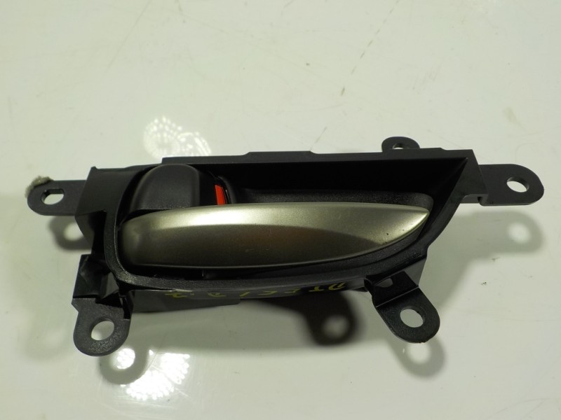 Recambio de maneta interior delantera izquierda para lexus nx 300h 2wd referencia OEM IAM 6928078010C1  