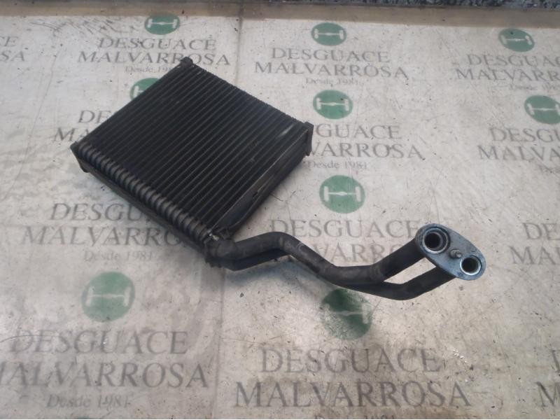 Recambio de evaporador aire acondicionado para audi a4 berlina (8e) 1.9 tdi (96kw) referencia OEM IAM 8E1820103  