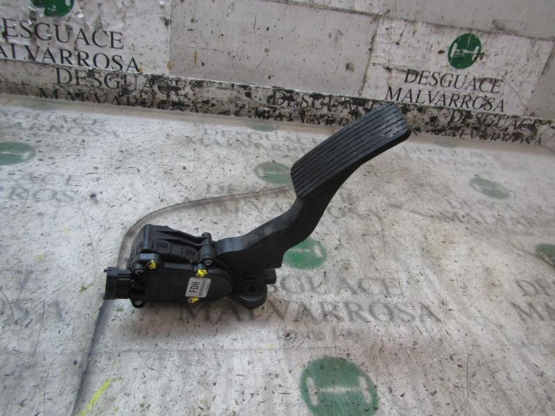 Recambio de potenciometro pedal para kia cee´´d sporty wagon concept referencia OEM IAM 327002R300  