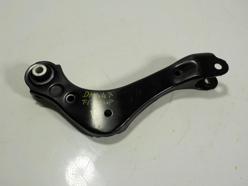 Recambio de brazo suspension superior trasero izquierdo para toyota rav4 hybrid 4x2 advance referencia OEM IAM 4879042030  