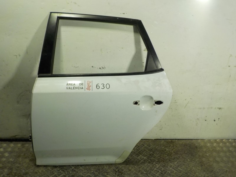 Recambio de puerta trasera izquierda para kia cee´´d sporty wagon concept referencia OEM IAM 770031H500  