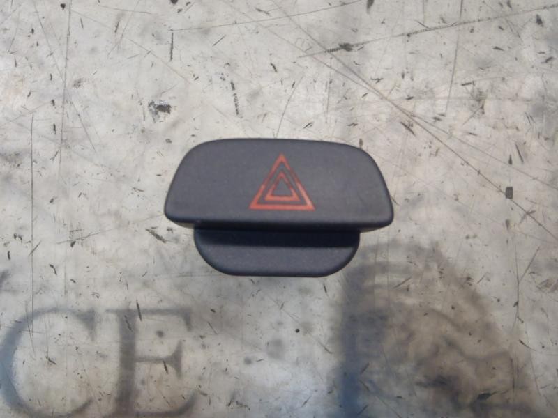 Recambio de warning para ford focus berlina (cap) sport referencia OEM IAM   