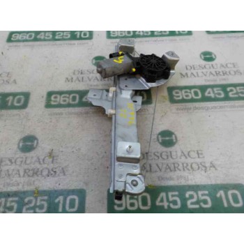 ELEVALUNAS TRASERO DERECHO 8200733832 