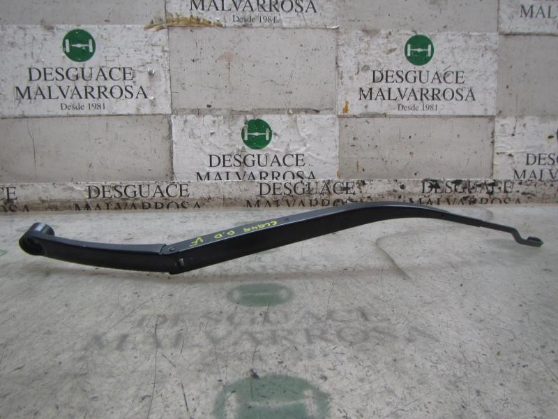 Recambio de brazo limpia delantero derecho para kia rio 1.4 crdi cat referencia OEM IAM 983211W000  