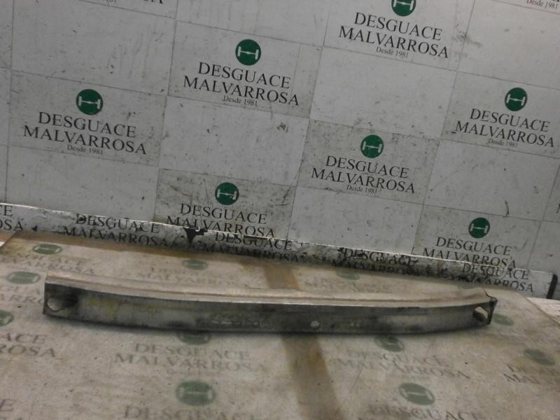 Recambio de refuerzo paragolpes delantero para nissan primera berlina (p12) visia referencia OEM IAM 62030AU300  