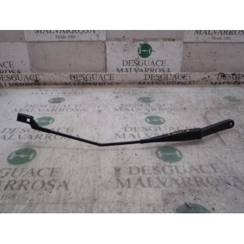 BRAZO LIMPIA DELANTERO DERECHO 