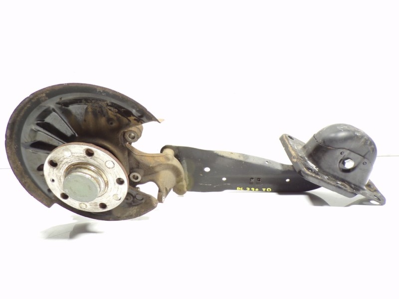 Recambio de mangueta trasera derecha para volkswagen golf vii variant 2.0 tdi referencia OEM IAM 5Q0505436F  