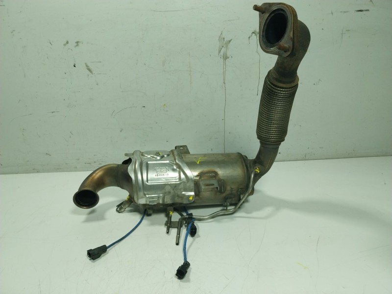 Recambio de filtro de particulas para ford c-max 1.6 tdci cat referencia OEM IAM 1695765  