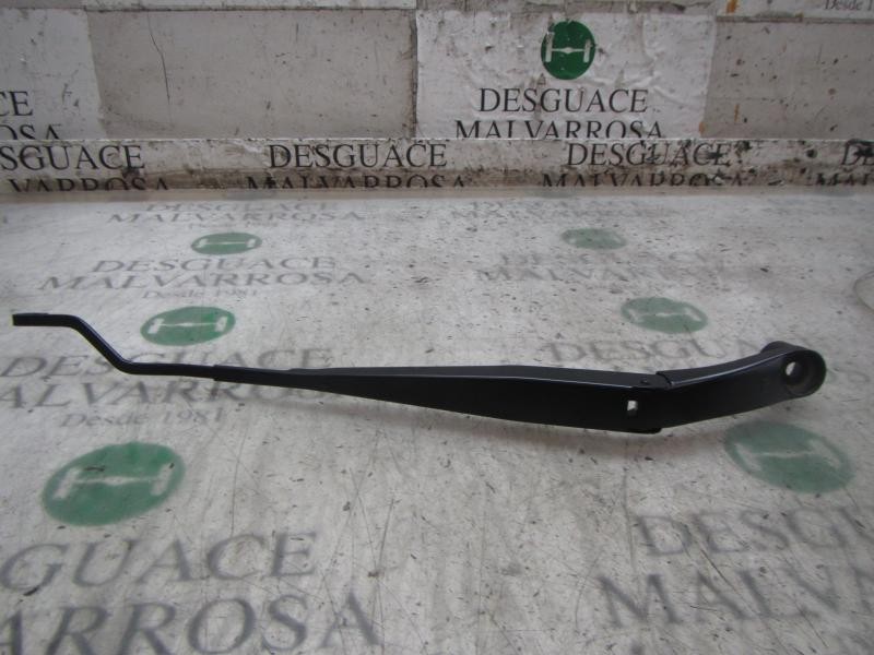 Recambio de brazo limpia delantero izquierdo para kia rio 1.4 crdi cat referencia OEM IAM 983111W000  