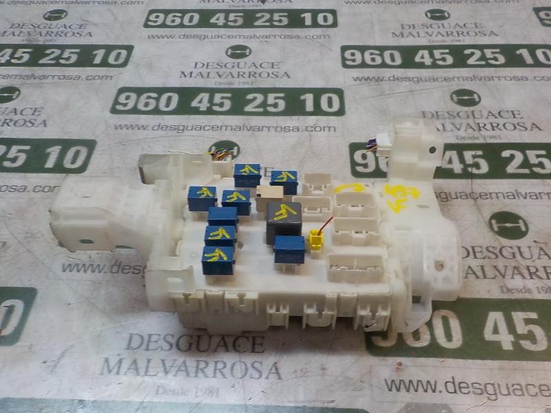 Recambio de caja reles / fusibles para suzuki s-cross 1.6 ddis referencia OEM IAM 3671061M00 AA1A0713Q AA1A0713Q