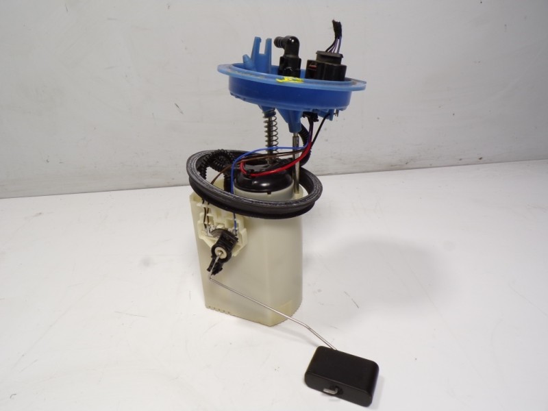 Recambio de aforador para volkswagen golf vii lim. 1.0 tsi referencia OEM IAM 5Q0919051CB 5Q0919051CB 