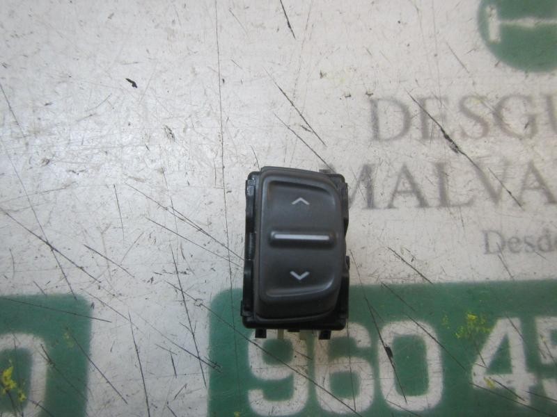 Recambio de mando elevalunas delantero derecho para dacia sandero stepway referencia OEM IAM 254214937R 254214937R 