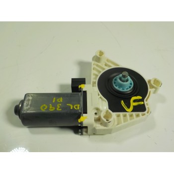 MOTOR ELEVALUNAS DELANTERO IZQUIERDO 4K0959801 5Q4959801B 