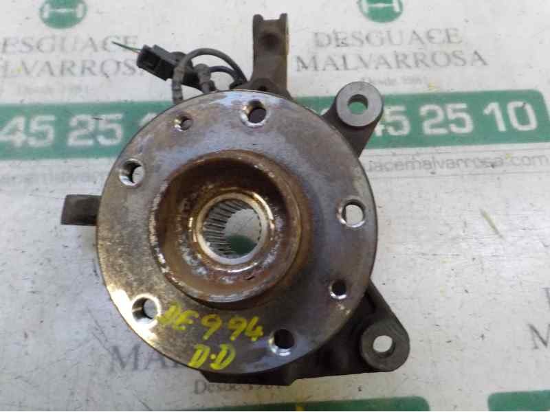 Recambio de mangueta delantera derecha para dacia duster 1.5 dci diesel fap cat referencia OEM IAM 8200881829  
