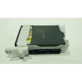 CAJA RELES / FUSIBLES 8273052R90 892210DA80