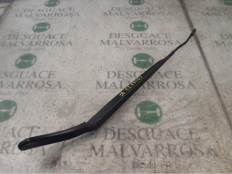 Recambio de brazo limpia delantero izquierdo para renault scenic ii confort dynamique referencia OEM IAM   