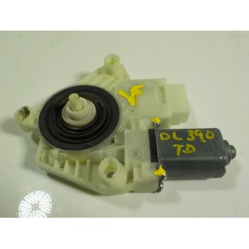 MOTOR ELEVALUNAS TRASERO DERECHO 5Q4959812F 5Q4959812D 