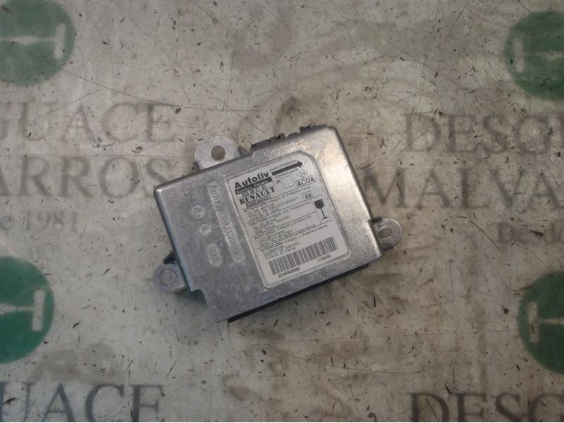 Recambio de centralita airbag para renault scenic ii confort dynamique referencia OEM IAM   