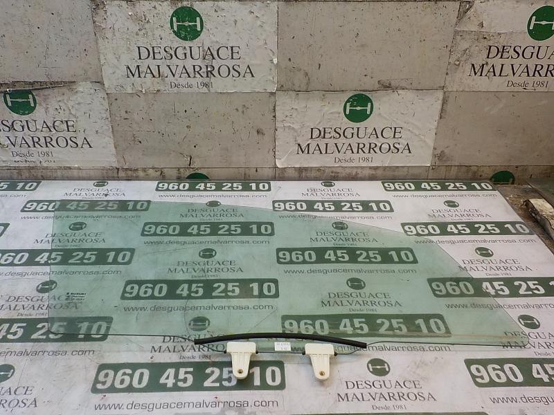 Recambio de cristal puerta delantero derecho para suzuki s-cross 1.6 ddis referencia OEM IAM 8450161M00  