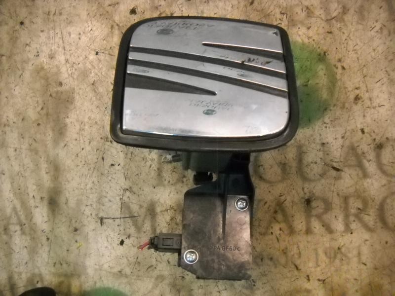 Recambio de maneta porton para seat cordoba berlina (6l2) 1.4 16v referencia OEM IAM 6L6827565B  