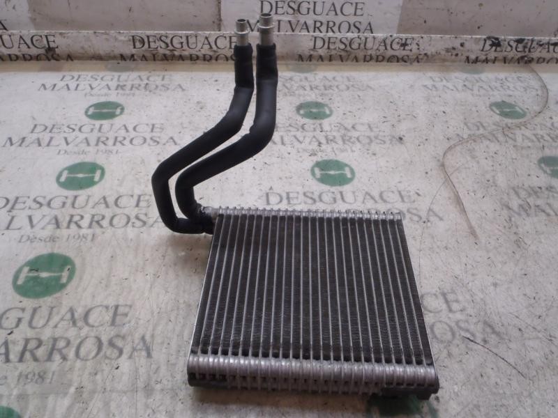 Recambio de evaporador aire acondicionado para ford fiesta (cb1) trend referencia OEM IAM   