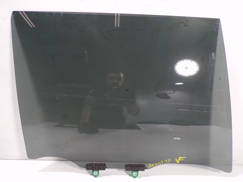 Recambio de cristal puerta trasero derecho para toyota rav4 hybrid 4x2 advance referencia OEM IAM 6810342200  
