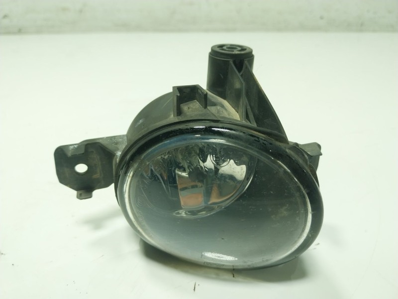 Recambio de faro antiniebla derecho para bmw x5 (e70) 3.0 d referencia OEM IAM 63176924656 6317692465605 