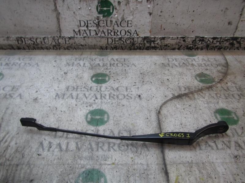 Recambio de brazo limpia delantero izquierdo para peugeot 308 active referencia OEM IAM 1610670580  