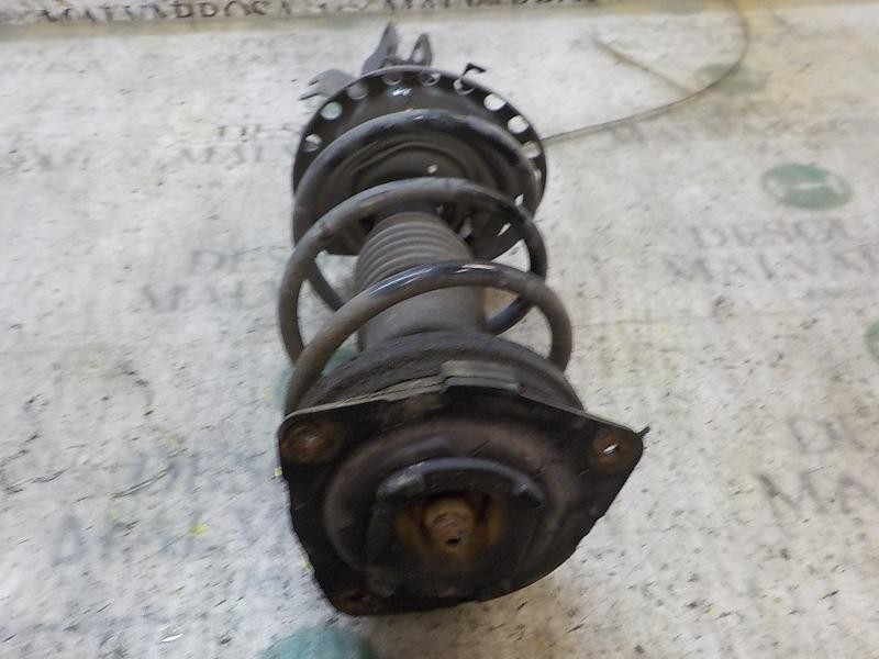 Recambio de amortiguador delantero derecho para renault clio grandtour 1.2 16v referencia OEM IAM   
