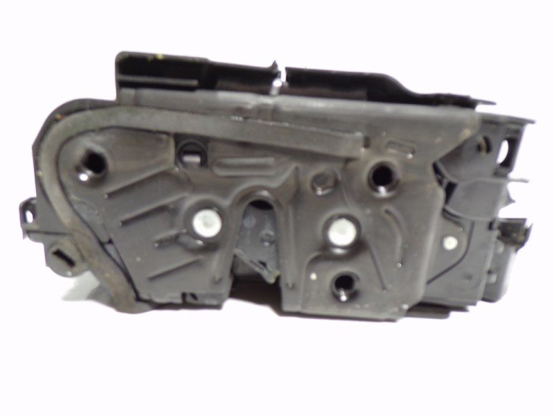 Recambio de cerradura puerta trasera derecha para volkswagen golf vii lim. 1.0 tsi referencia OEM IAM 5TA839016E 5TA839016E 