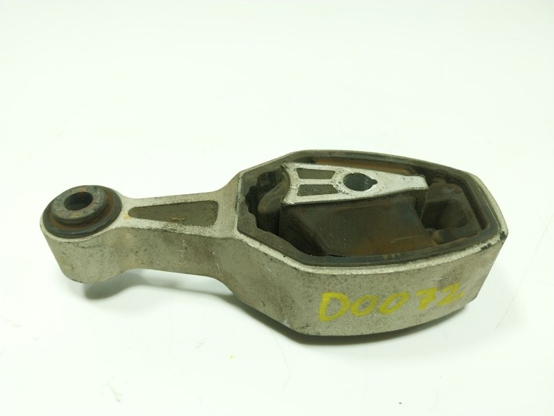 Recambio de soporte motor trasero para peugeot 2008 i (cu_) 1.2 vti referencia OEM IAM 9815650580  