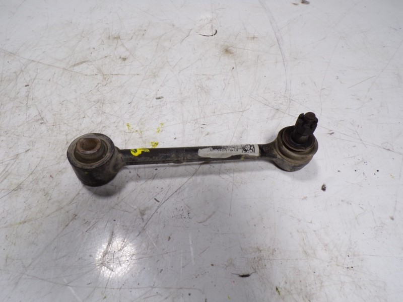 Recambio de brazo suspension superior trasero derecho para kia cee´´d 1.4 crdi cat referencia OEM IAM 55250A6000  