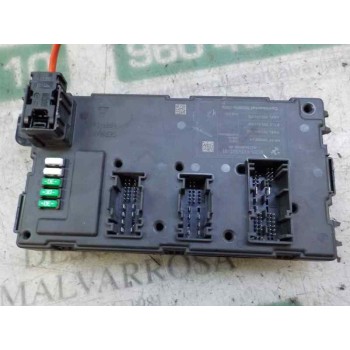 CAJA RELES / FUSIBLES 61359499001 6135937450701 A2C30450120