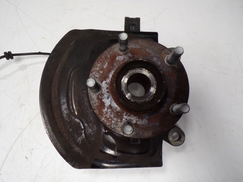 Recambio de mangueta delantera derecha para nissan qashqai (j10) 1.5 dci turbodiesel cat referencia OEM IAM 40014JD000  40202JG0