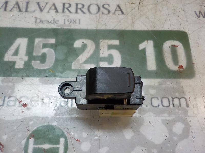 Recambio de mando elevalunas delantero derecho para suzuki s-cross 1.6 ddis referencia OEM IAM 3799568L00  