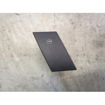 MANDO ELEVALUNAS DELANTERO DERECHO 