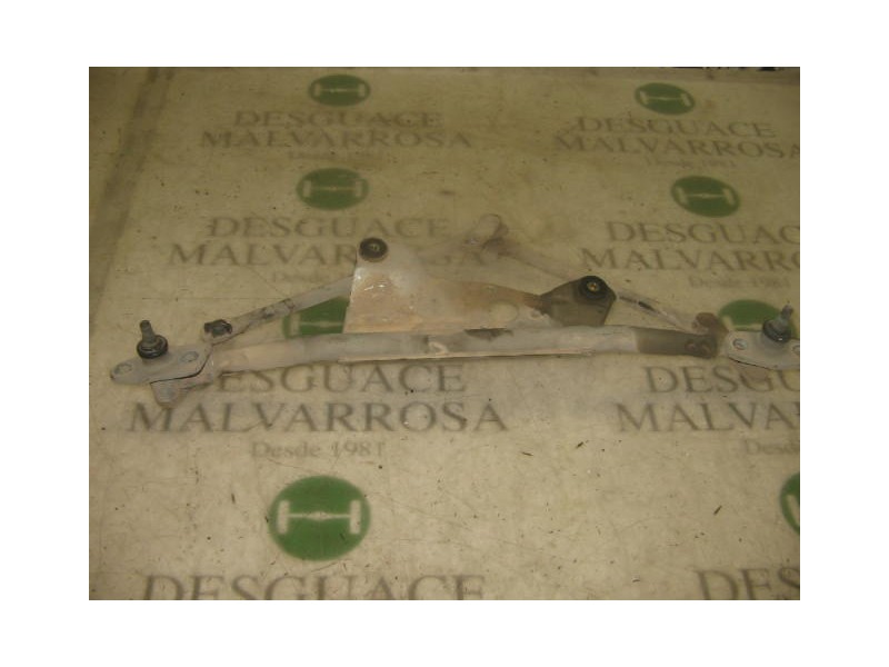 Recambio de articulacion limpia delantero para citroën saxo 1.1 sx referencia OEM IAM   