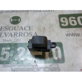 MANDO ELEVALUNAS TRASERO DERECHO 3799568L00 