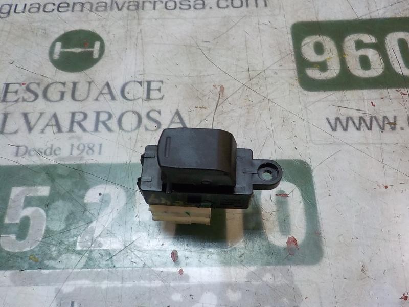 Recambio de mando elevalunas trasero derecho para suzuki s-cross 1.6 ddis referencia OEM IAM 3799568L00  